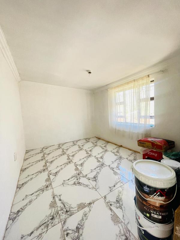 2 Bedroom Property for Sale in Kwamashu KwaZulu-Natal