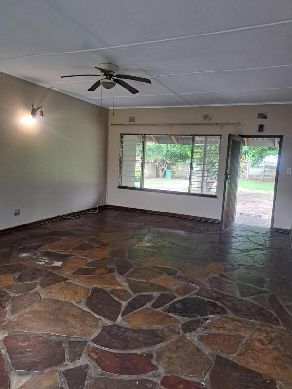 To Let 3 Bedroom Property for Rent in Meer En See KwaZulu-Natal