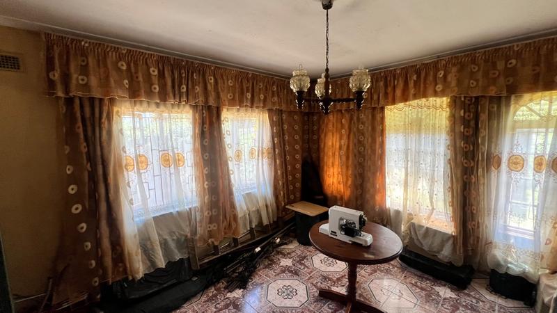 8 Bedroom Property for Sale in Duffs Road KwaZulu-Natal