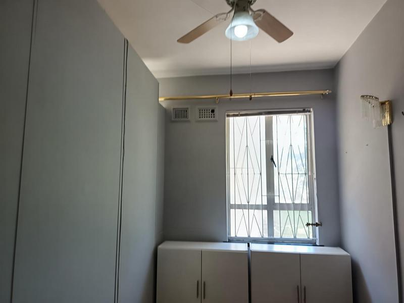 1 Bedroom Property for Sale in Morningside KwaZulu-Natal