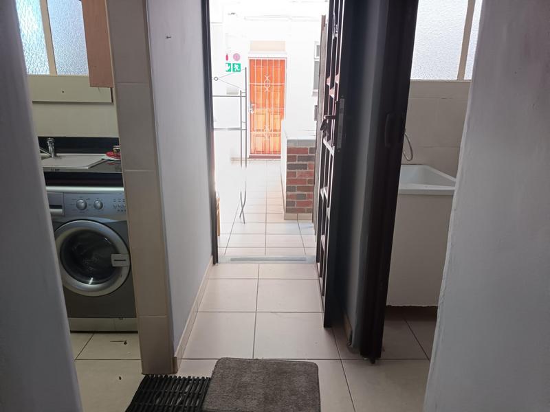1 Bedroom Property for Sale in Morningside KwaZulu-Natal