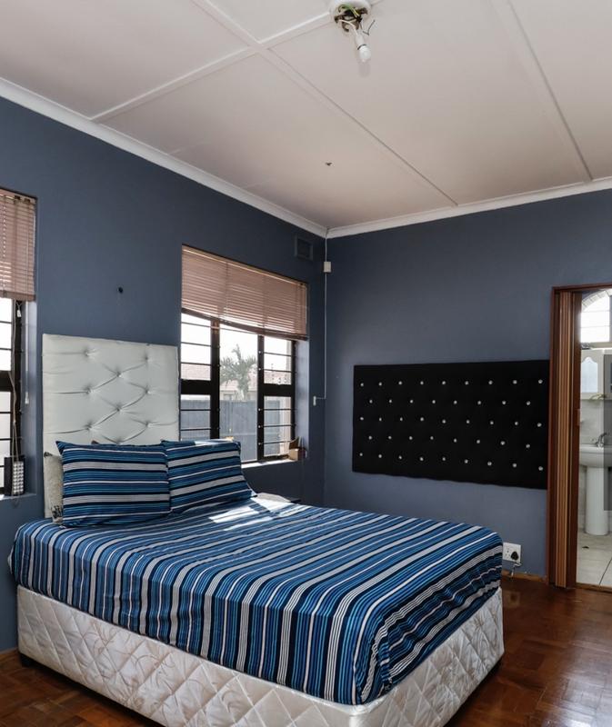 5 Bedroom Property for Sale in Morningside KwaZulu-Natal