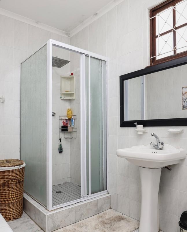 5 Bedroom Property for Sale in Morningside KwaZulu-Natal