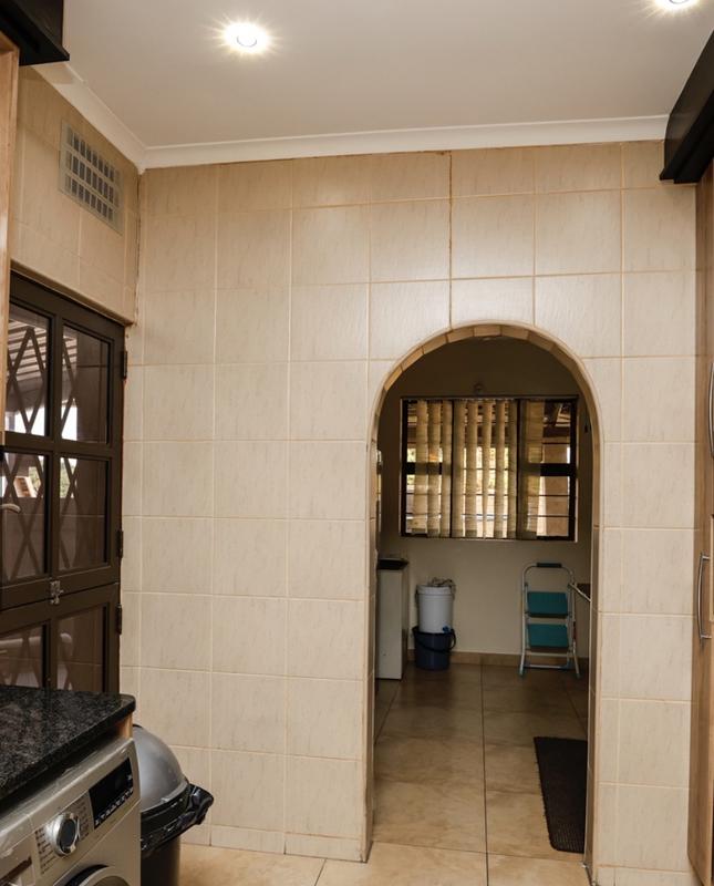 5 Bedroom Property for Sale in Morningside KwaZulu-Natal