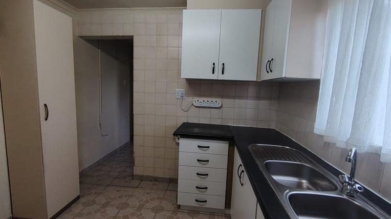 To Let 3 Bedroom Property for Rent in Kharwastan KwaZulu-Natal