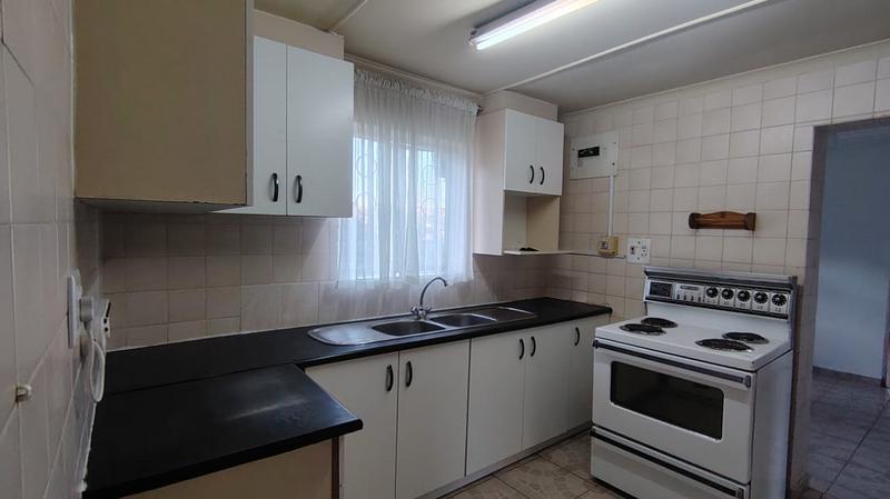 To Let 3 Bedroom Property for Rent in Kharwastan KwaZulu-Natal