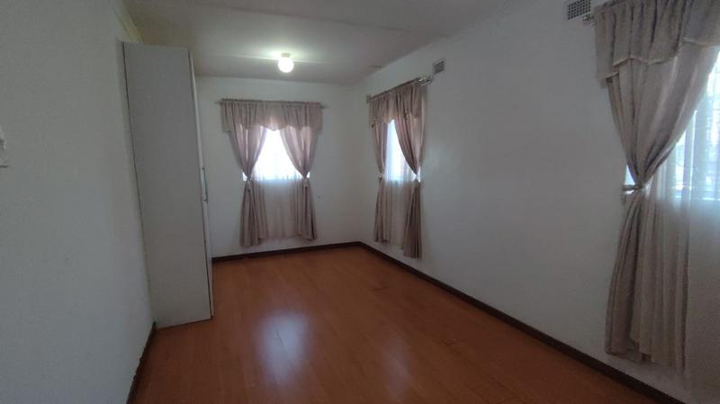 To Let 3 Bedroom Property for Rent in Kharwastan KwaZulu-Natal