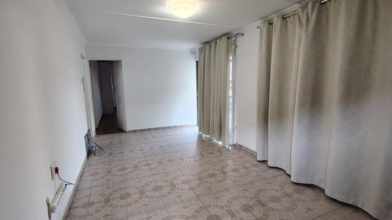 To Let 3 Bedroom Property for Rent in Kharwastan KwaZulu-Natal