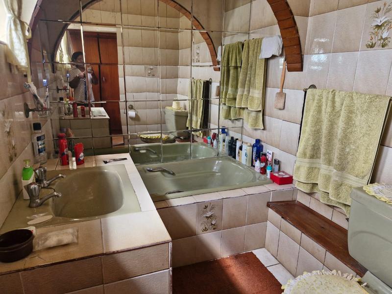 4 Bedroom Property for Sale in Escombe KwaZulu-Natal