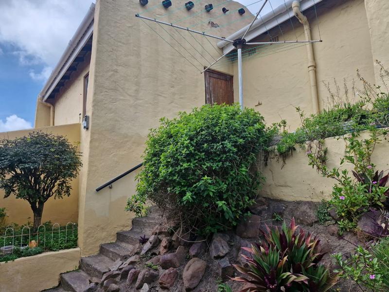 4 Bedroom Property for Sale in Escombe KwaZulu-Natal