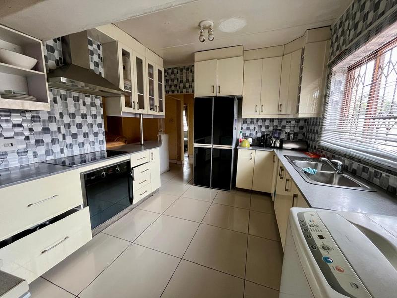 4 Bedroom Property for Sale in Malvern KwaZulu-Natal