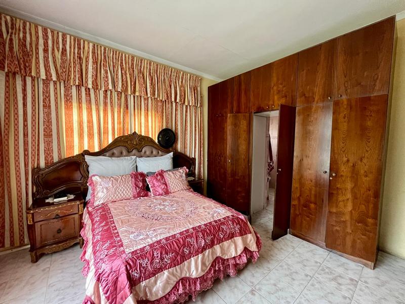 4 Bedroom Property for Sale in Malvern KwaZulu-Natal