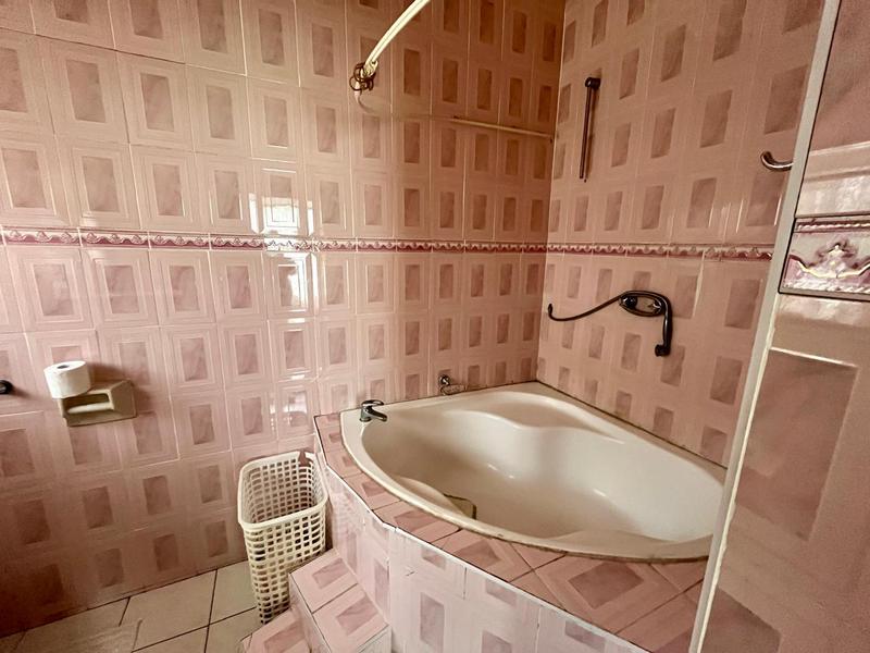 4 Bedroom Property for Sale in Malvern KwaZulu-Natal