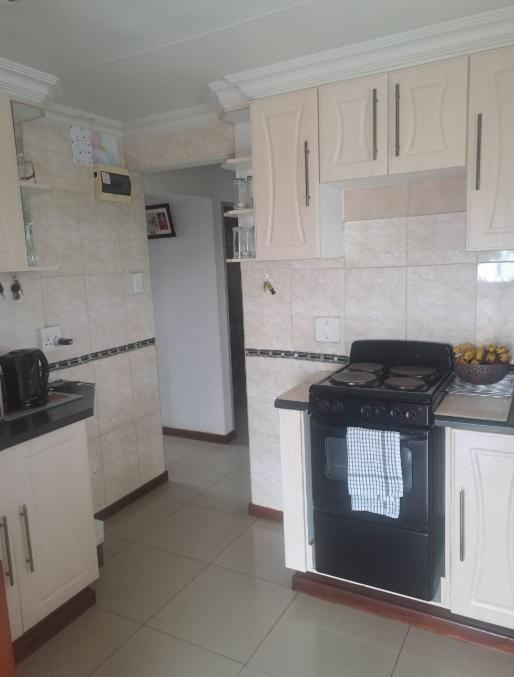 2 Bedroom Property for Sale in Woodlands KwaZulu-Natal