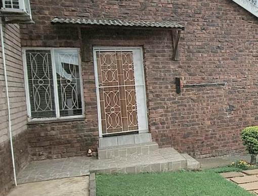 2 Bedroom Property for Sale in Woodlands KwaZulu-Natal