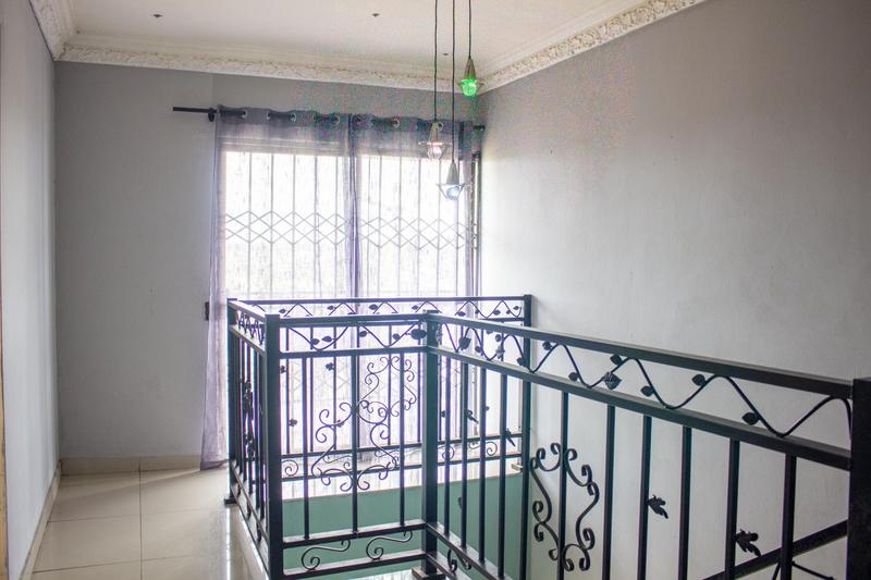 6 Bedroom Property for Sale in Eastbury KwaZulu-Natal