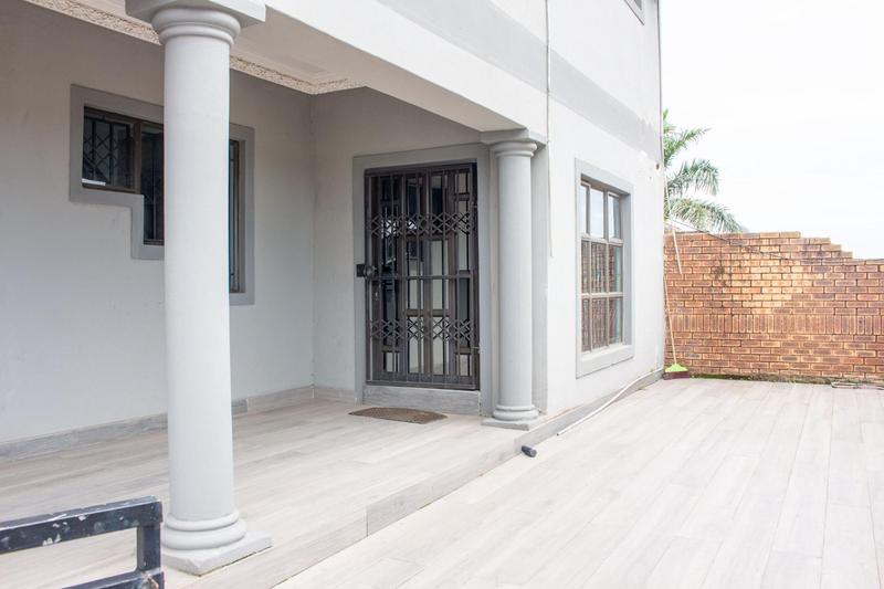 6 Bedroom Property for Sale in Eastbury KwaZulu-Natal