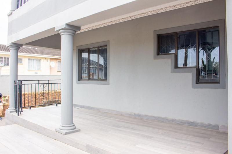 6 Bedroom Property for Sale in Eastbury KwaZulu-Natal