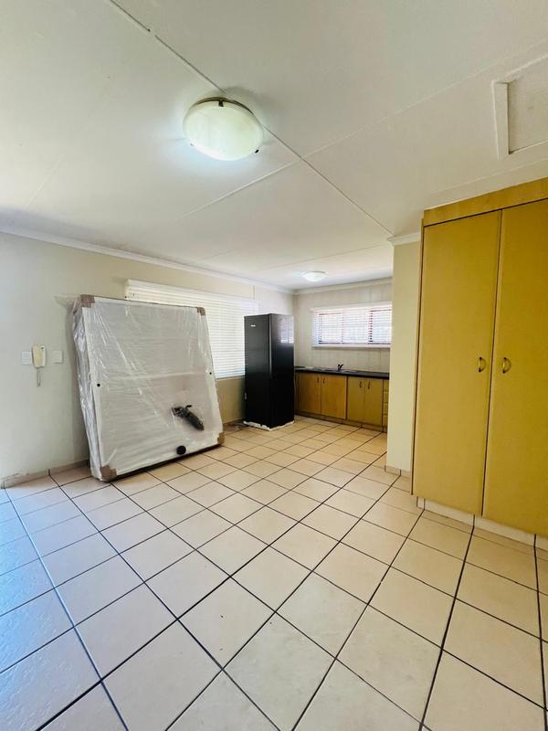 To Let 0 Bedroom Property for Rent in Berea West KwaZulu-Natal