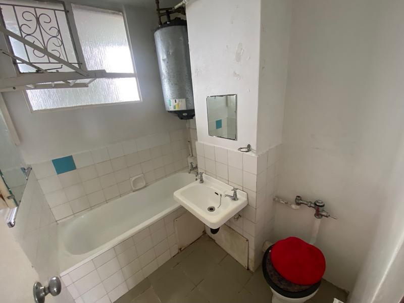 1 Bedroom Property for Sale in Point KwaZulu-Natal