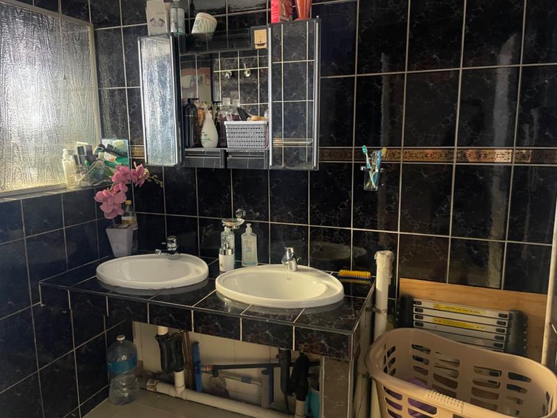 4 Bedroom Property for Sale in Longcroft KwaZulu-Natal