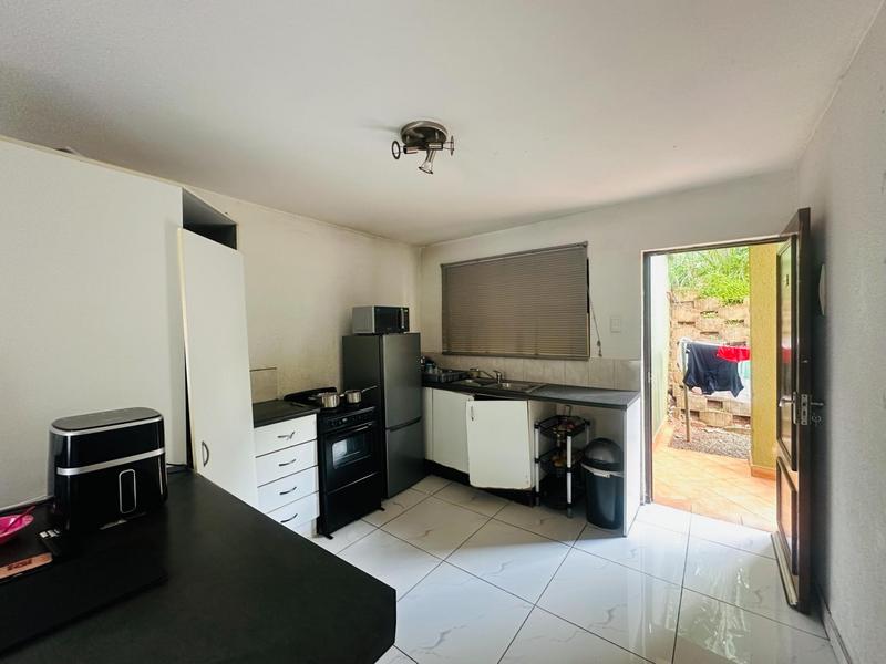 2 Bedroom Property for Sale in Montclair KwaZulu-Natal