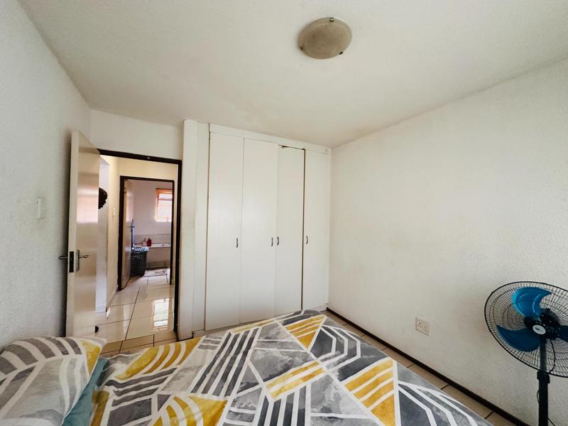 2 Bedroom Property for Sale in Montclair KwaZulu-Natal