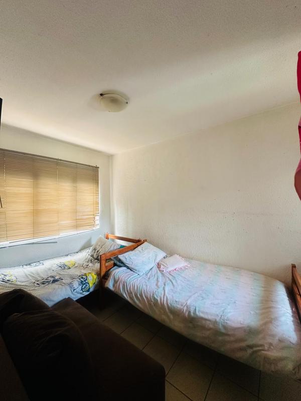 2 Bedroom Property for Sale in Montclair KwaZulu-Natal