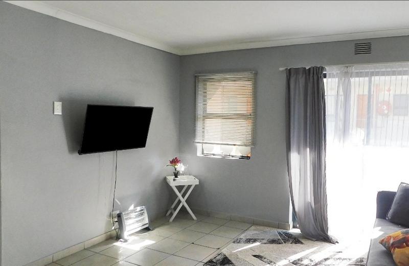 2 Bedroom Property for Sale in Newlands East KwaZulu-Natal