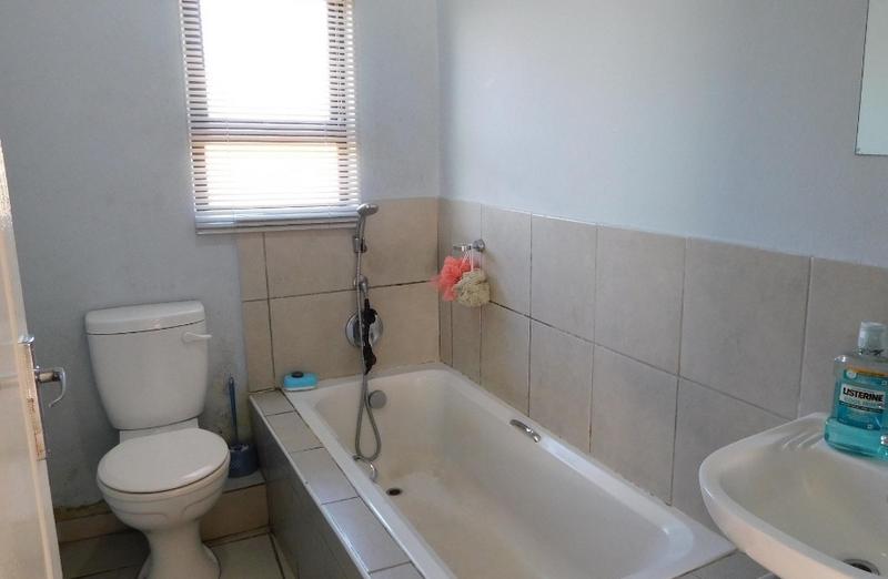 2 Bedroom Property for Sale in Newlands East KwaZulu-Natal