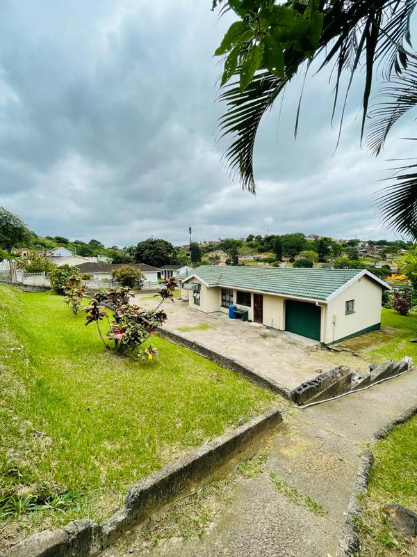 4 Bedroom Property for Sale in Umlazi KwaZulu-Natal