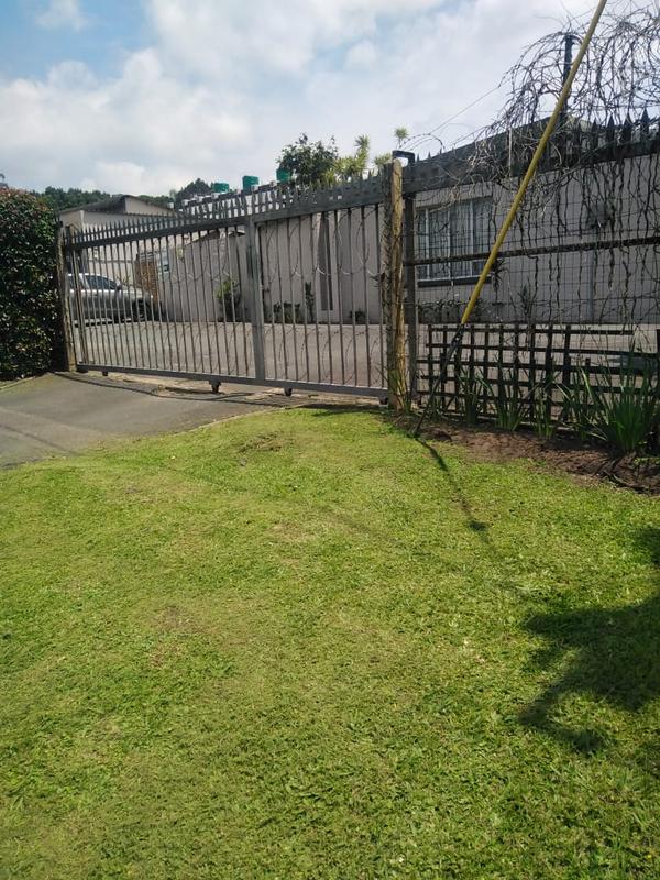 1 Bedroom Property for Sale in Pinetown KwaZulu-Natal