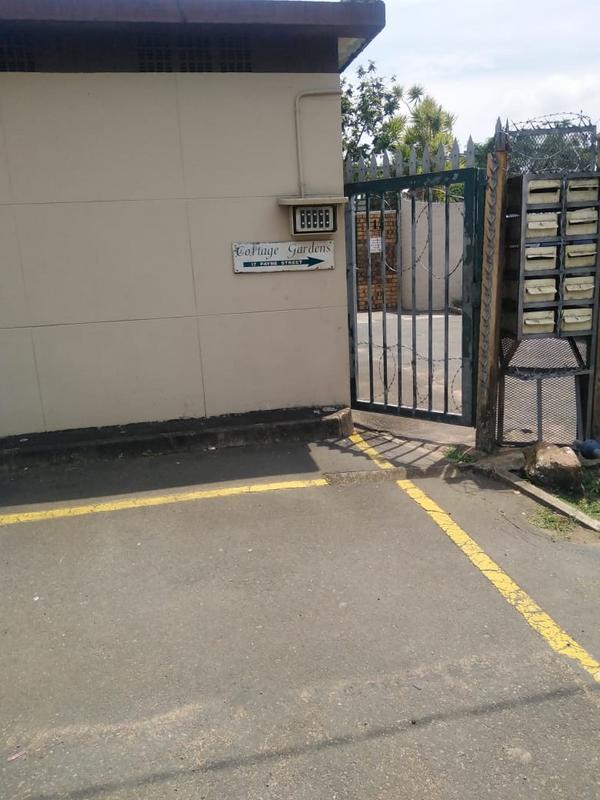 1 Bedroom Property for Sale in Pinetown KwaZulu-Natal