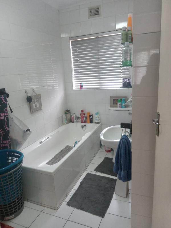 1 Bedroom Property for Sale in Arboretum KwaZulu-Natal