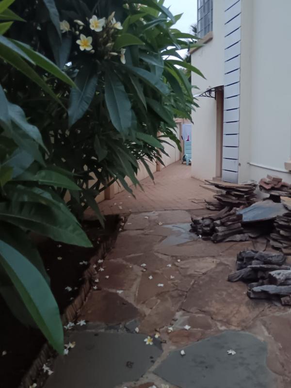 3 Bedroom Property for Sale in Westbrook KwaZulu-Natal