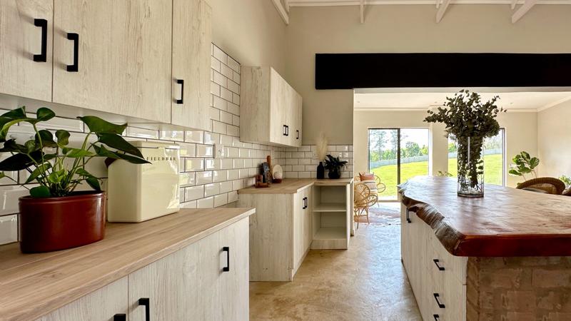 To Let 3 Bedroom Property for Rent in Worlds View KwaZulu-Natal