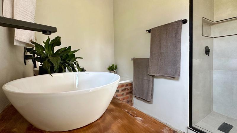 To Let 3 Bedroom Property for Rent in Worlds View KwaZulu-Natal