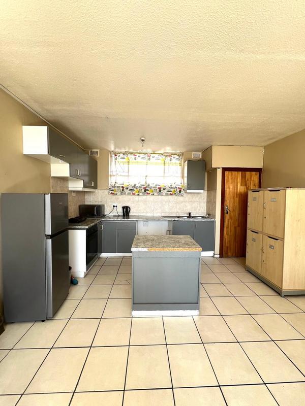 To Let 2 Bedroom Property for Rent in Pinetown KwaZulu-Natal