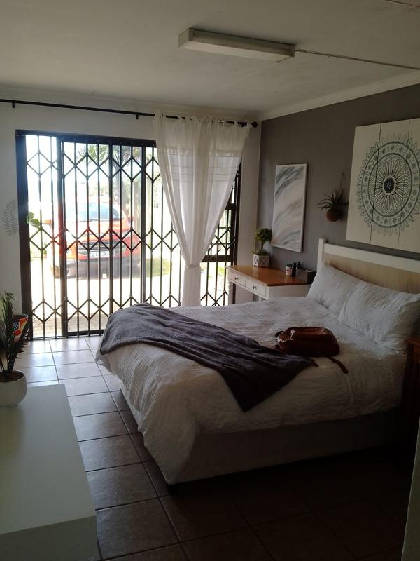 To Let 3 Bedroom Property for Rent in Umdloti Beach KwaZulu-Natal