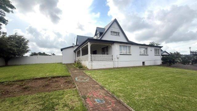 10 Bedroom Property for Sale in Queensburgh KwaZulu-Natal