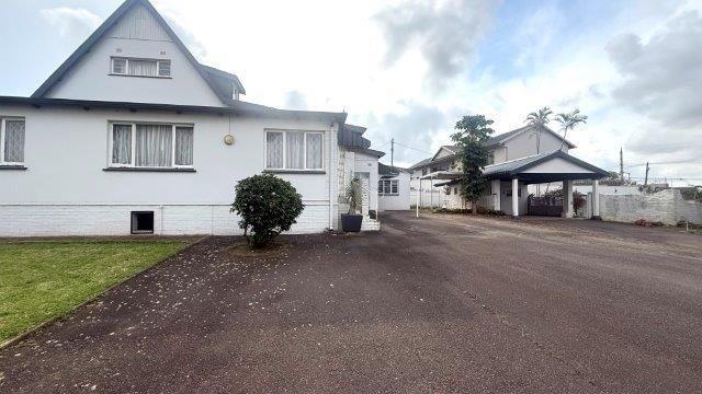 10 Bedroom Property for Sale in Queensburgh KwaZulu-Natal