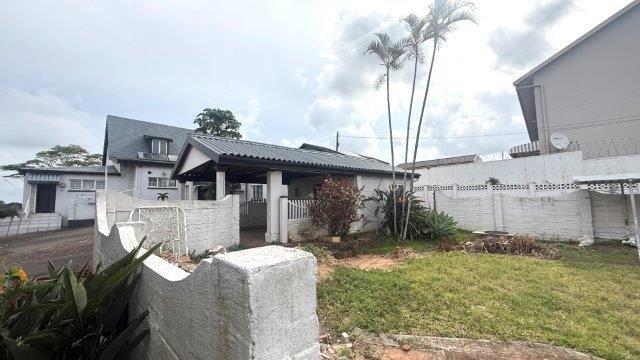 10 Bedroom Property for Sale in Queensburgh KwaZulu-Natal