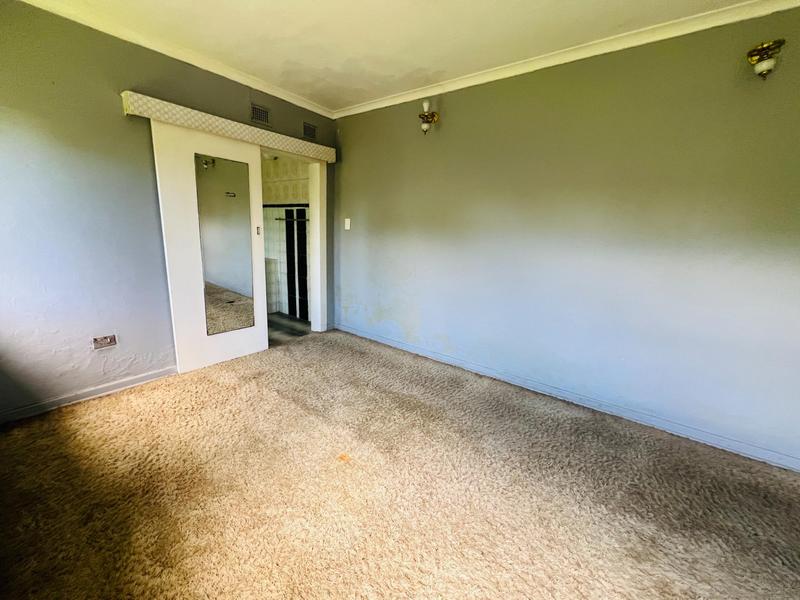 1 Bedroom Property for Sale in Westville KwaZulu-Natal