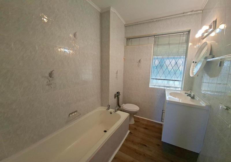 To Let 2 Bedroom Property for Rent in Glenwood KwaZulu-Natal