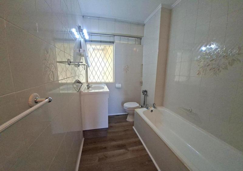 To Let 2 Bedroom Property for Rent in Glenwood KwaZulu-Natal