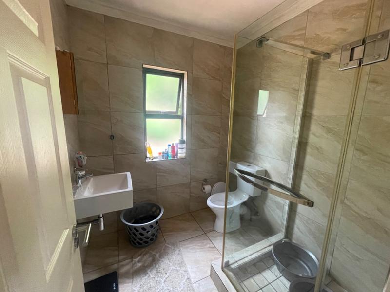 2 Bedroom Property for Sale in Izinga KwaZulu-Natal