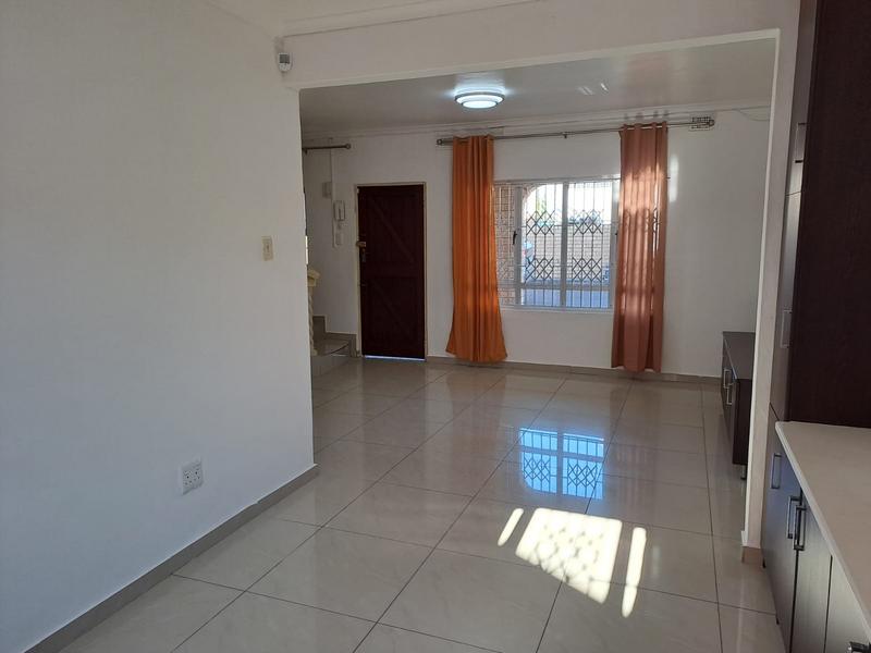 To Let 2 Bedroom Property for Rent in Crossmoor KwaZulu-Natal