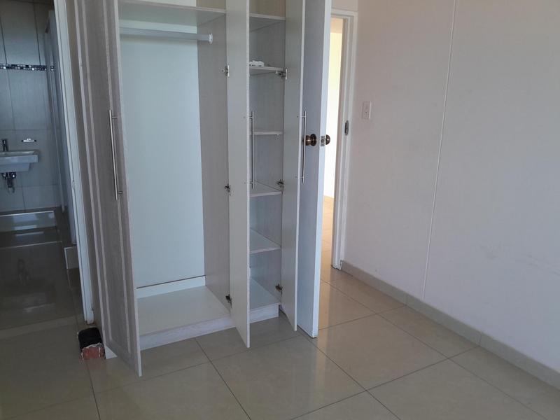 To Let 3 Bedroom Property for Rent in North Beach KwaZulu-Natal