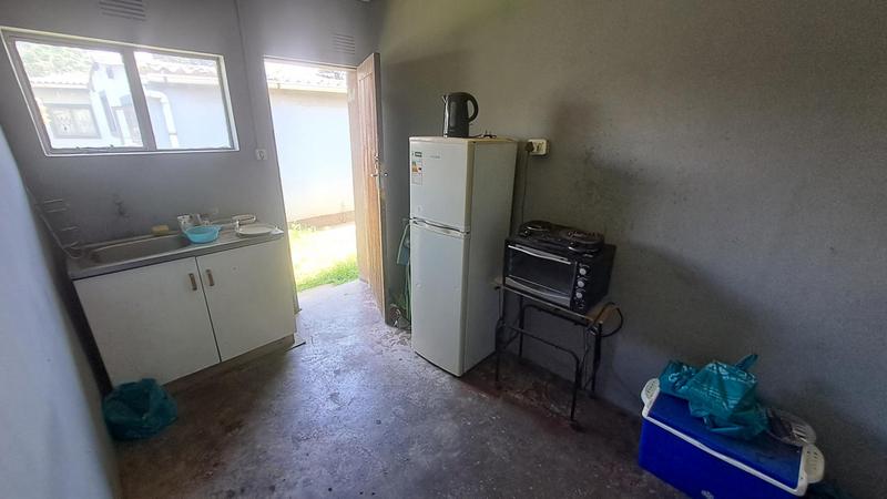 5 Bedroom Property for Sale in Sea View KwaZulu-Natal