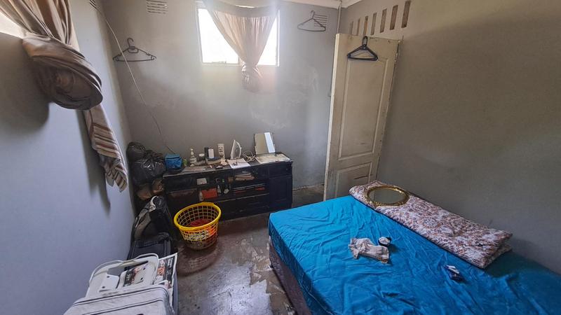 5 Bedroom Property for Sale in Sea View KwaZulu-Natal